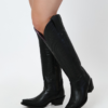 BOTA LILIAN